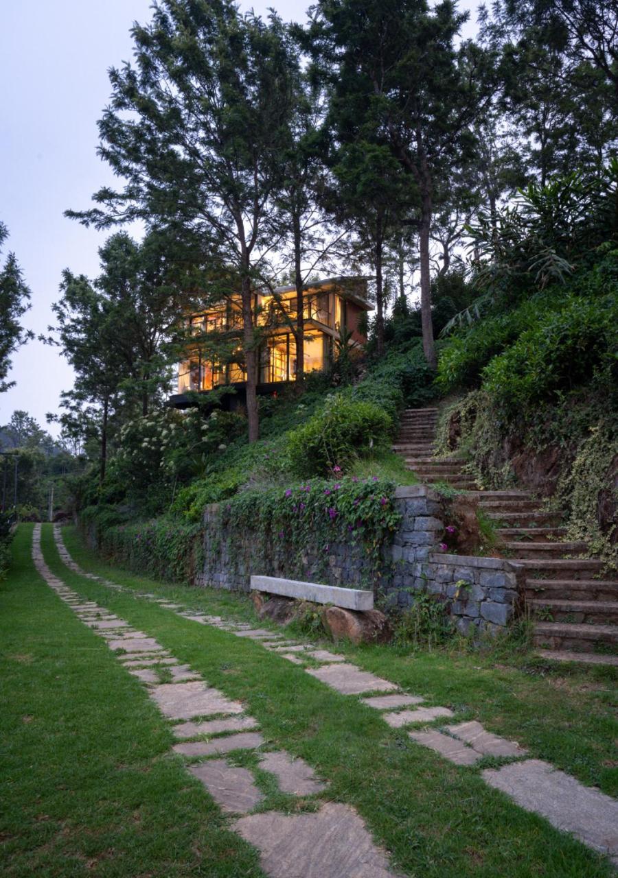 Lohonostays Villa Amani 8A Coonoor Exteriör bild